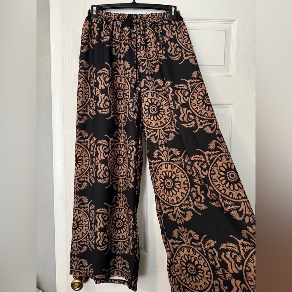 Elegant Black and Brown Patterned Summer Women's Pants